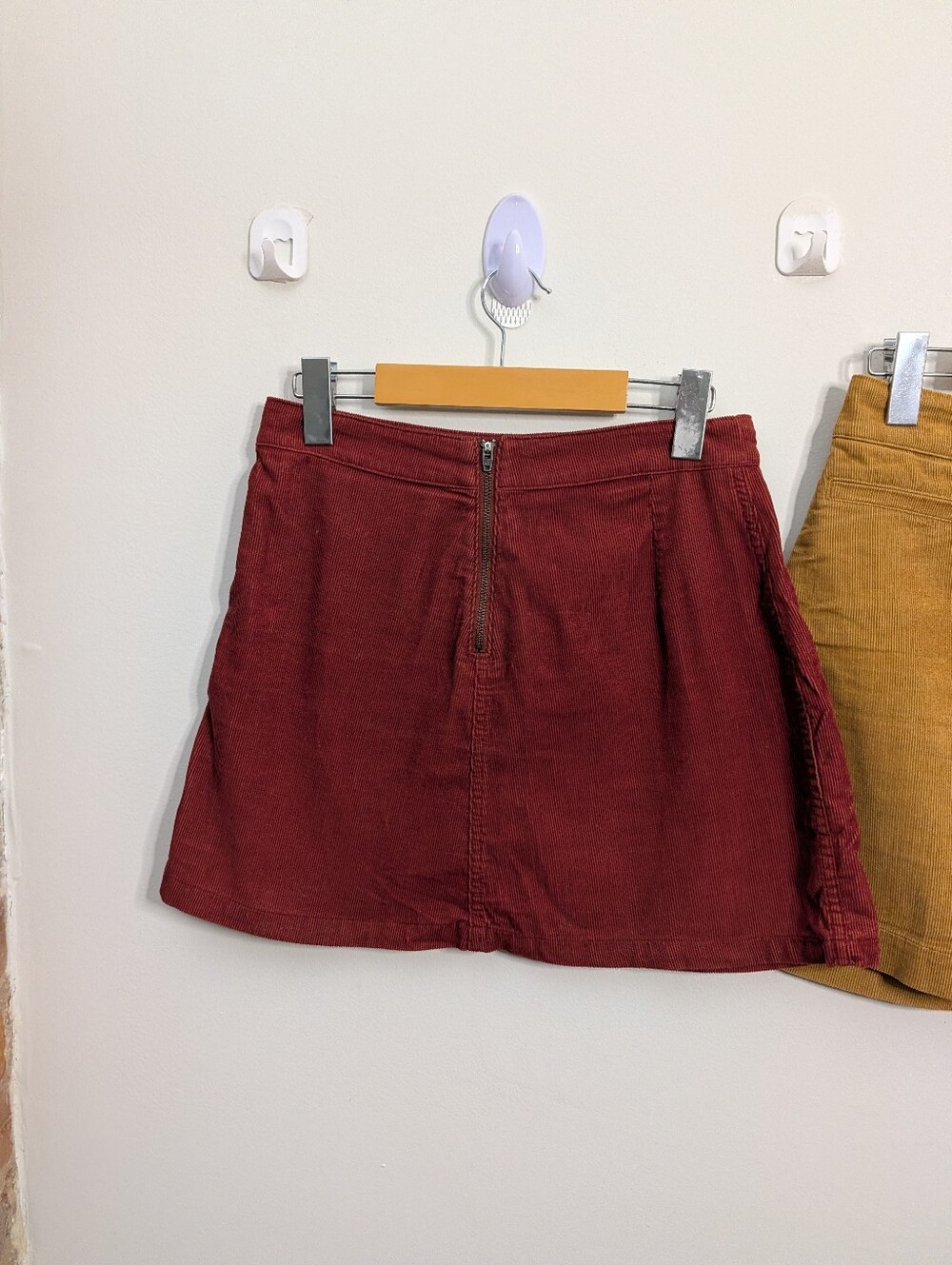 Aritzia Wilfred Corduroy Skirt Bundle Size 4 - Picture 5 of 6